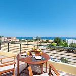 Ritas Villa *