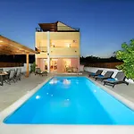 Ritas Villa